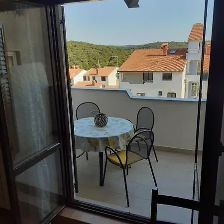 Appartamento Charming In *