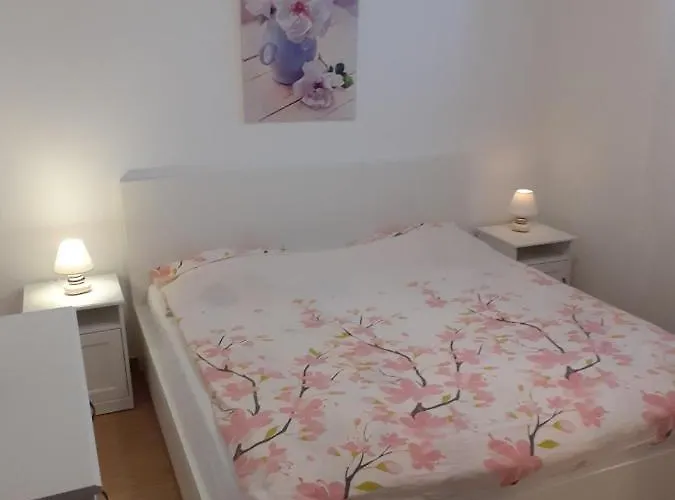 Charming In Apartmán *