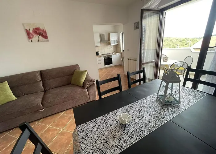 Charming In Apartmán Pula