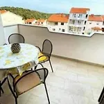 Charming In Apartment *