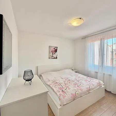 Апартаменты Charming In