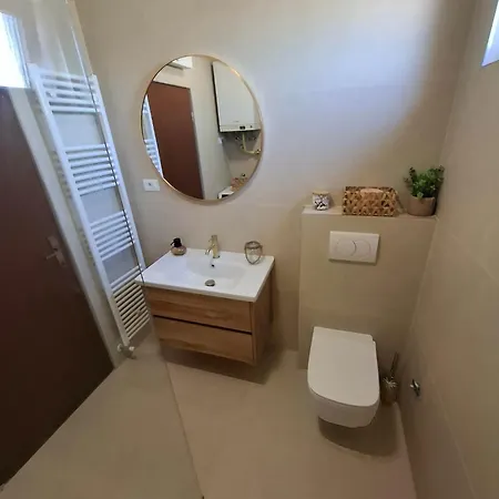 Apartament Charming In Pula