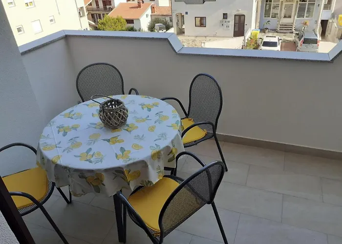 Appartement Charming In Pula