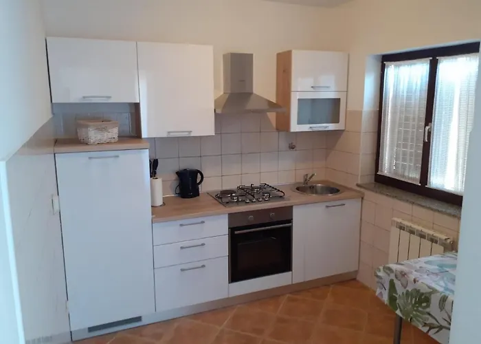 Apartment Charming In Pula